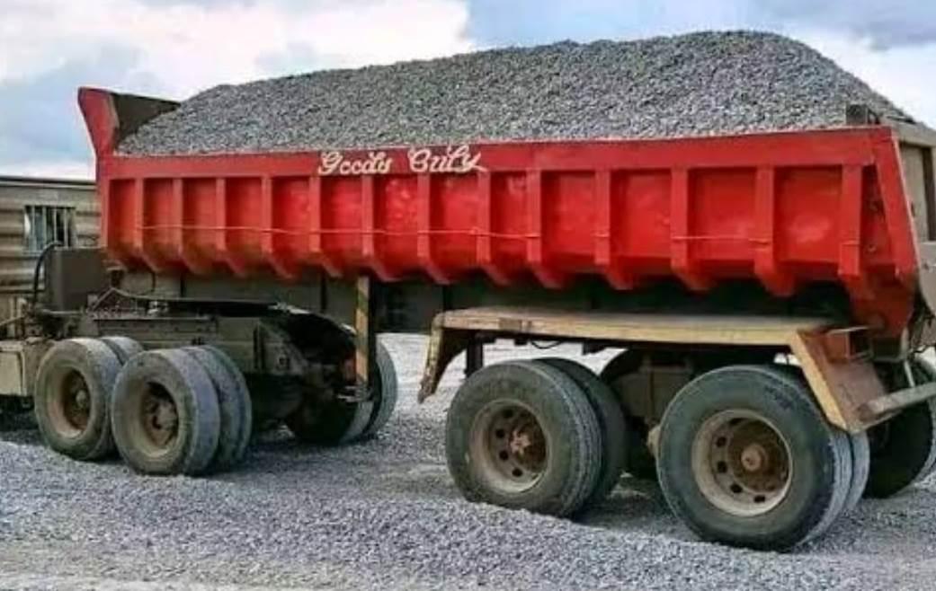 Dump truck rear view